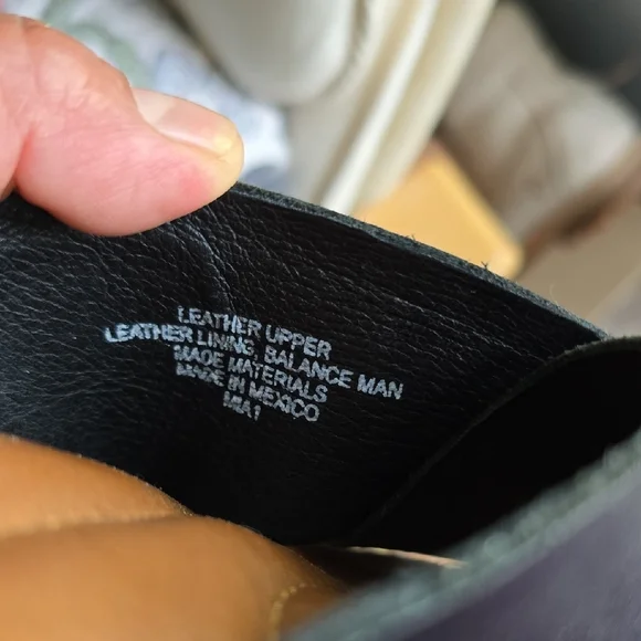 Born Black Leather Sandals with Crossover Straps - Picture 5 of 10